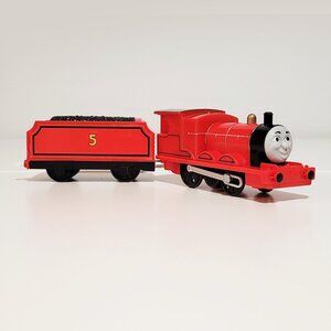 Thomas & Friends Trackmaster James Motorized Train with Tender - Works